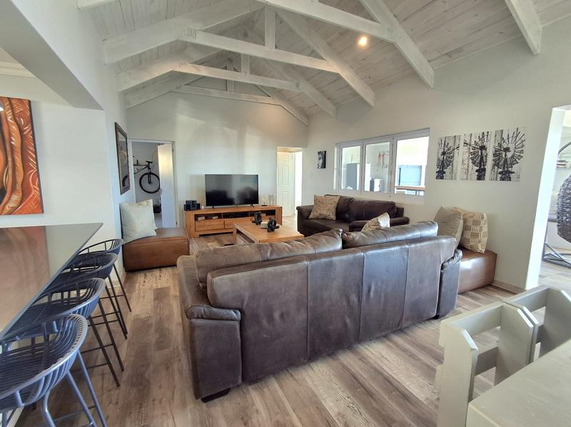 4 Bedroom Property for Sale in Da Gama Bay Western Cape